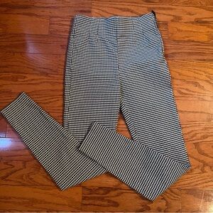 Zara sz small womans black and white gingham check skinny pants w/side zipper.